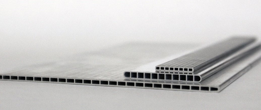 Wide aluminium multi-port extrusions Wide aluminium multi-port extrusions